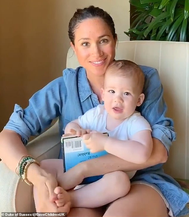 Меган Маркл поделилась видео с сыном Арчи в день его рождения