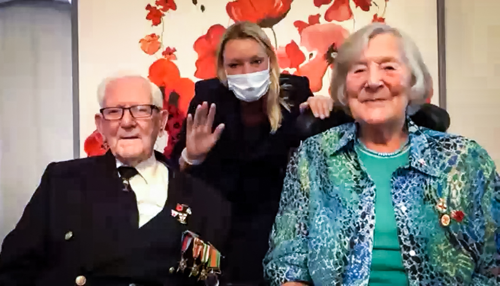 Принц Уильям и Кейт Миддлтон по видеосвязи поздравили ветеранов Второй мировой войны