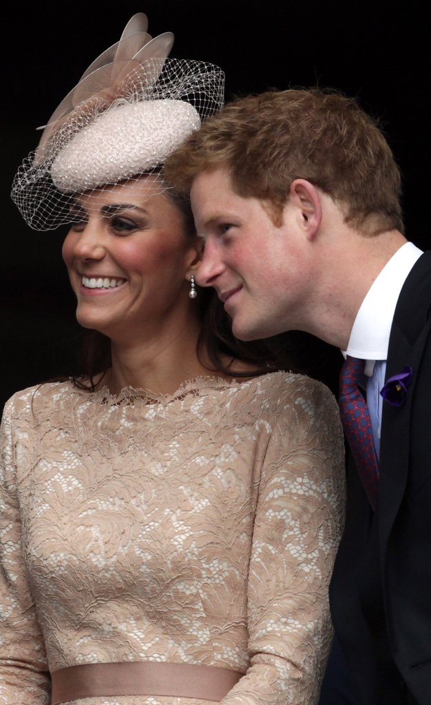 June-2012-Prince-Harry-leaned-Kate-got-giggles-during