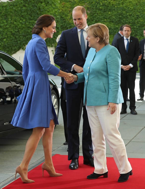 Уильям и Кейт Миддлтон обсудили политические вопросы с Ангелой Меркель