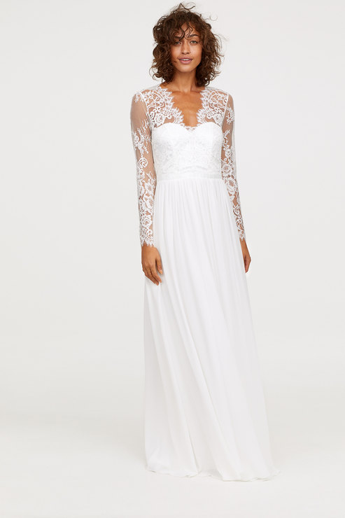 Бренд H&M представил свой вариант свадебного платья Кейт Миддлтон за 200$