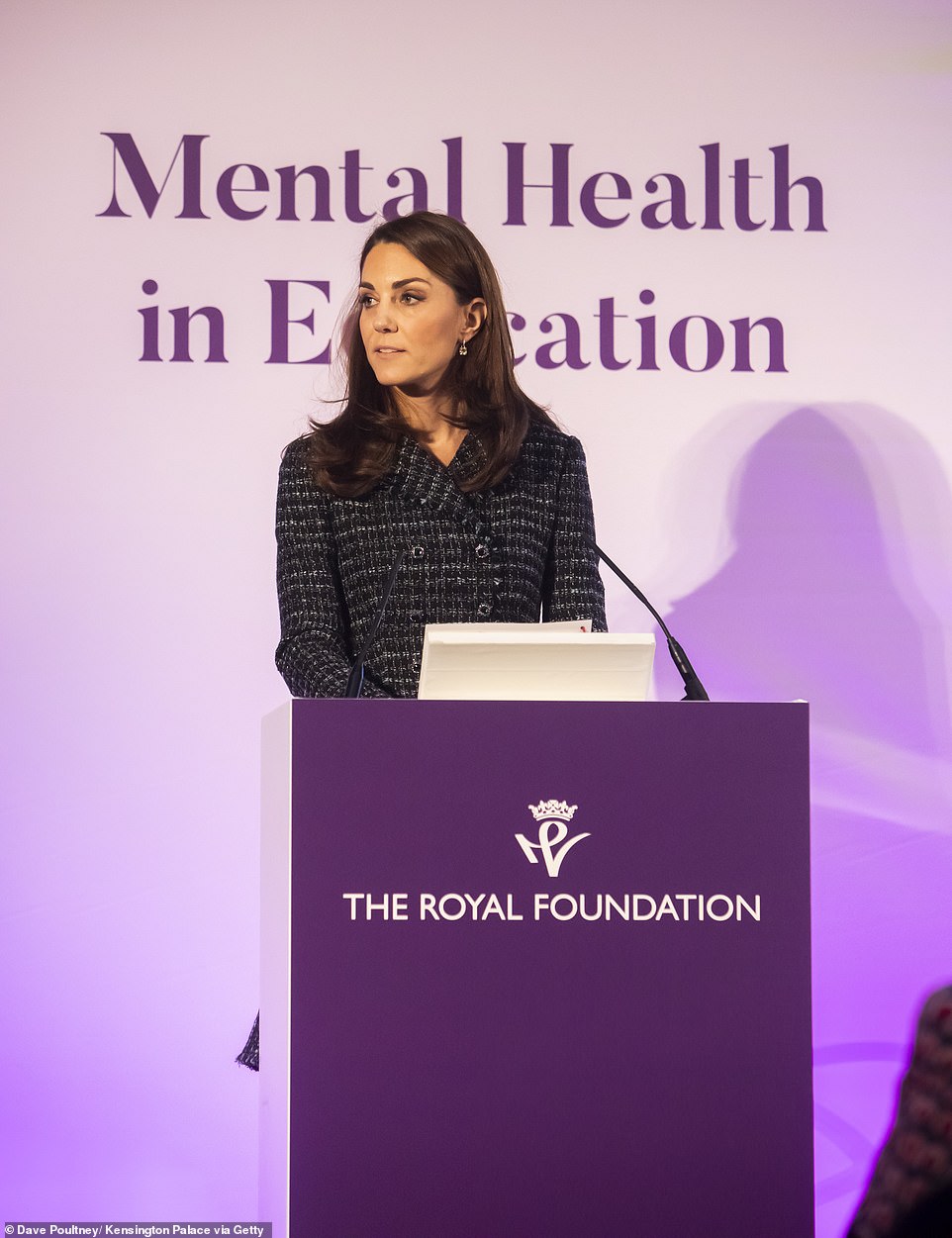 Кейт Миддлтон в твидовом костюме выступила на конференции The Royal Foundation