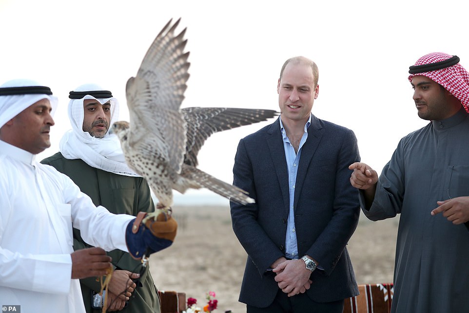 Насыщенная программа принца Уильяма в туре по Кувейту