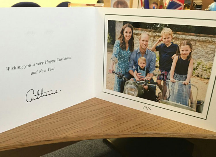 Рождественская открытка с принцем Уильямом, Кейт Миддлтон и детьми уже в сети