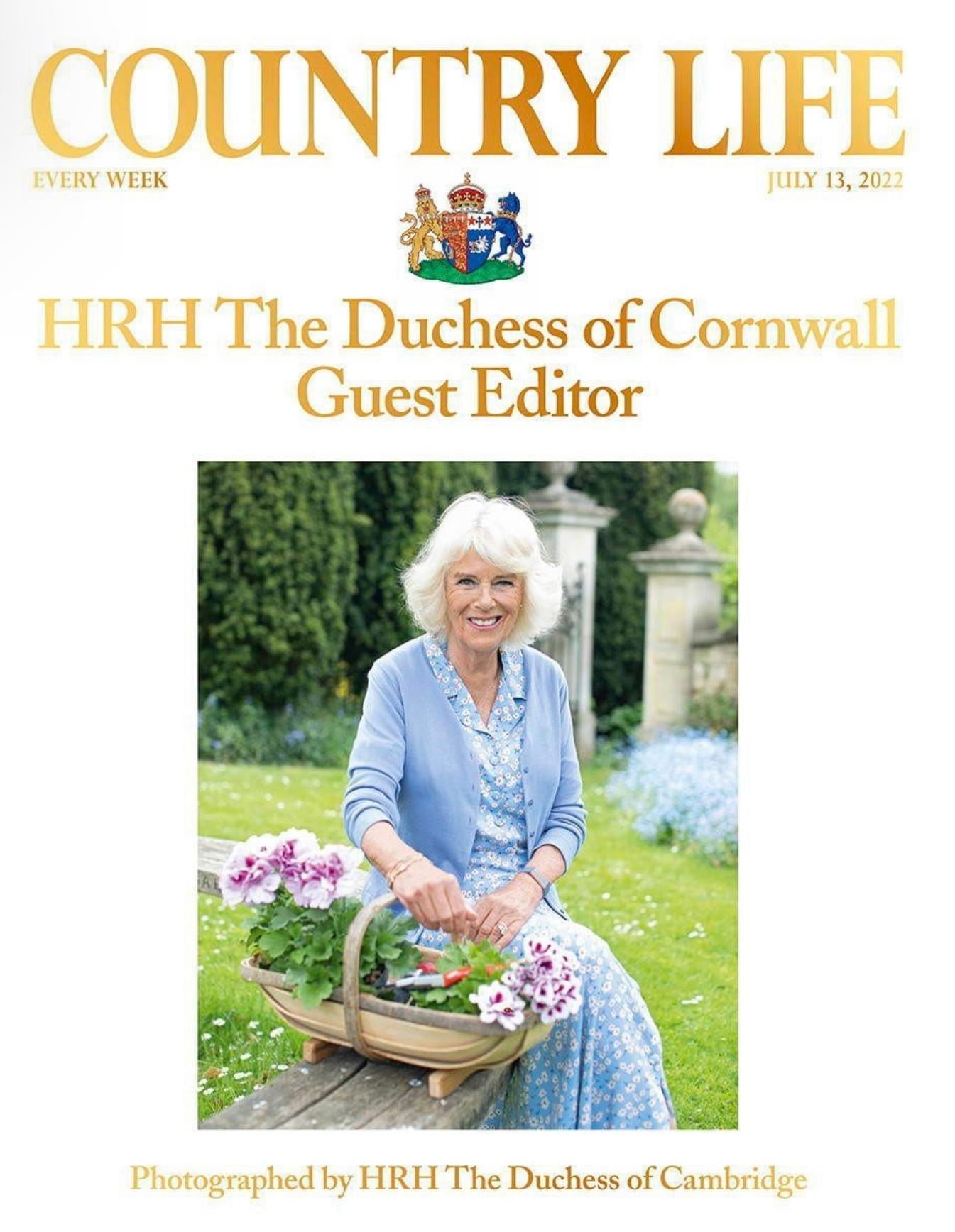 Кейт Миддлтон сделал новый портрет герцогини Камиллы для издания Country Life